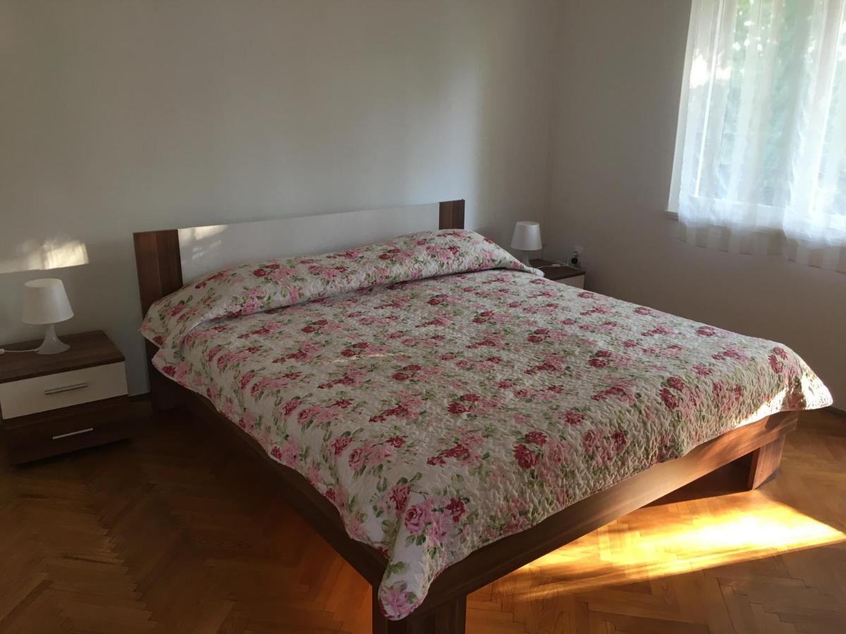נייביצה Apartman Kora מראה חיצוני תמונה