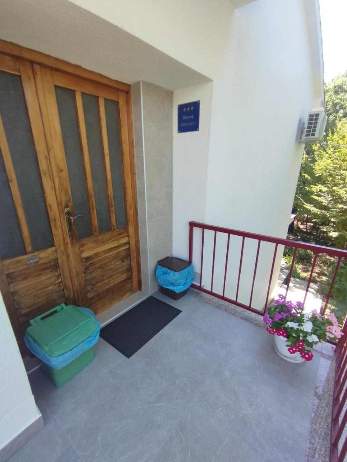 נייביצה Apartman Kora מראה חיצוני תמונה